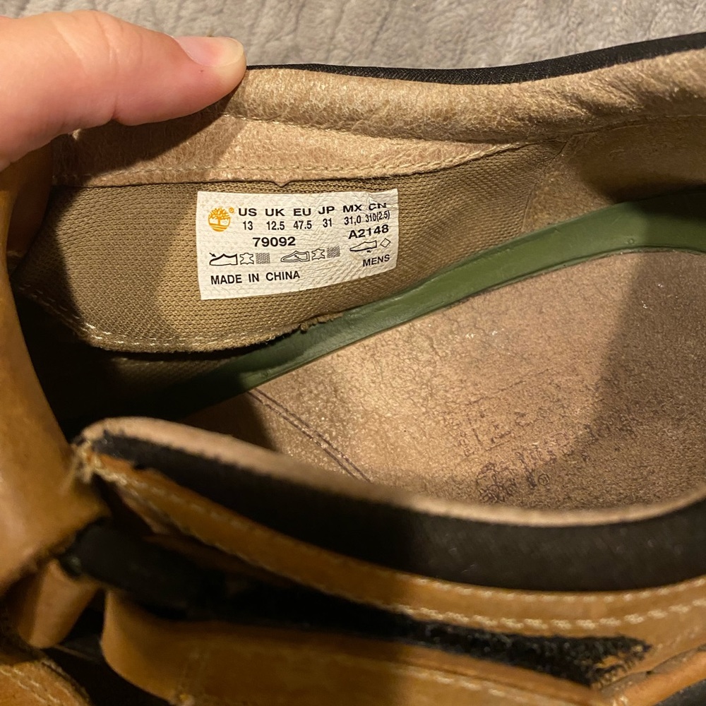 Mens Timberlands Size 13 - Picture 4 of 4